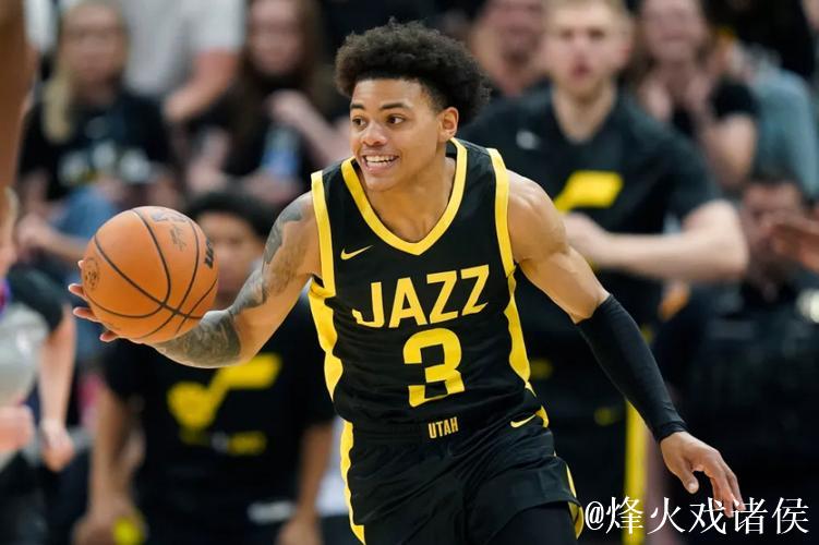 基扬特-乔治突破顶着防守打进，上半场12中8已经砍下27分